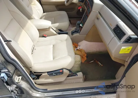 1995 Volvo 960 from USA, damaged, VIN YV1KS9614S1055145